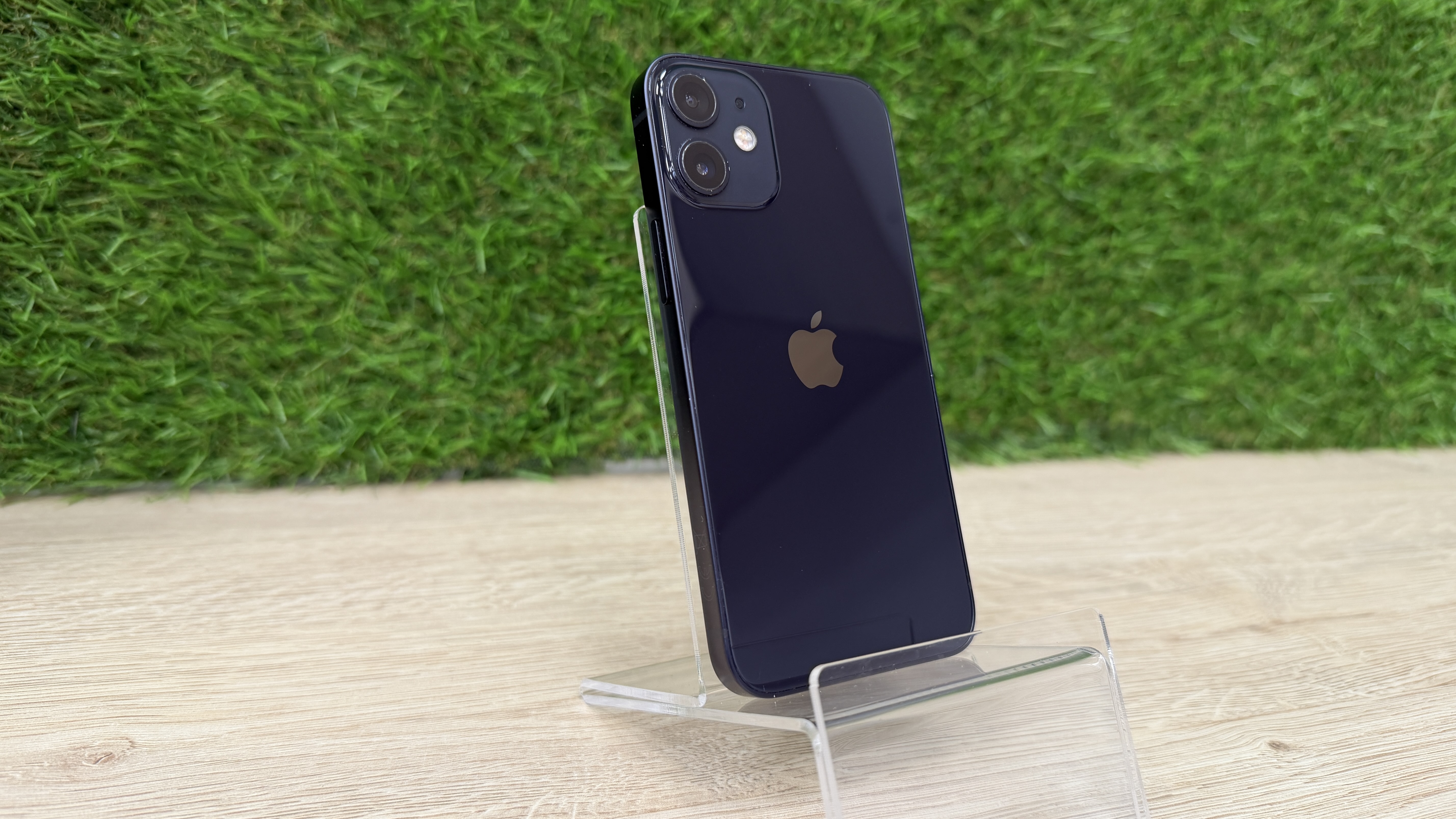 iPhone 12 mini 128GB, Midnight Blue – fotka 1